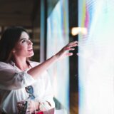 教育機関向けLEDビジョン活用法|キャンパス案内・式典演出を効率化