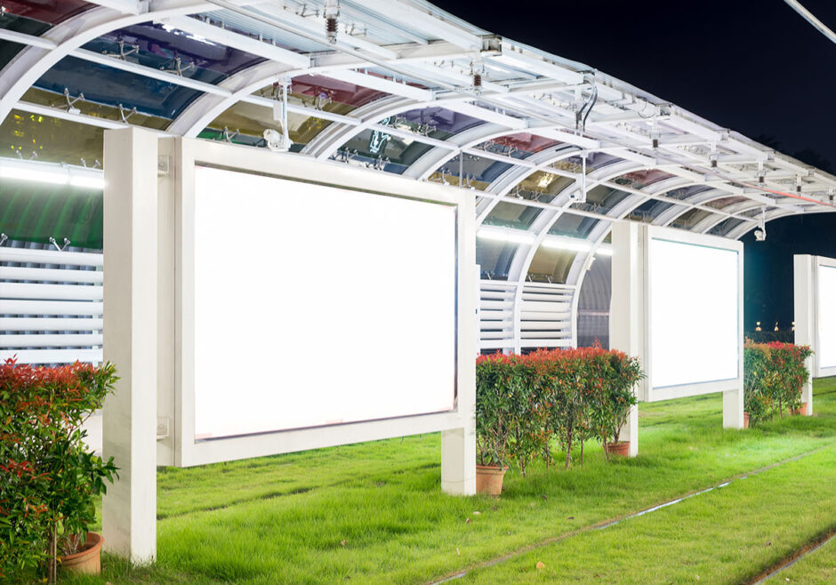 屋外LEDディスプレイの耐久性と寿命｜部品・設計・環境から考える選び方