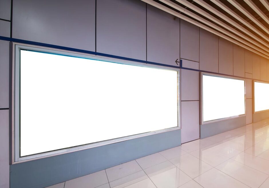 横型サイネージ